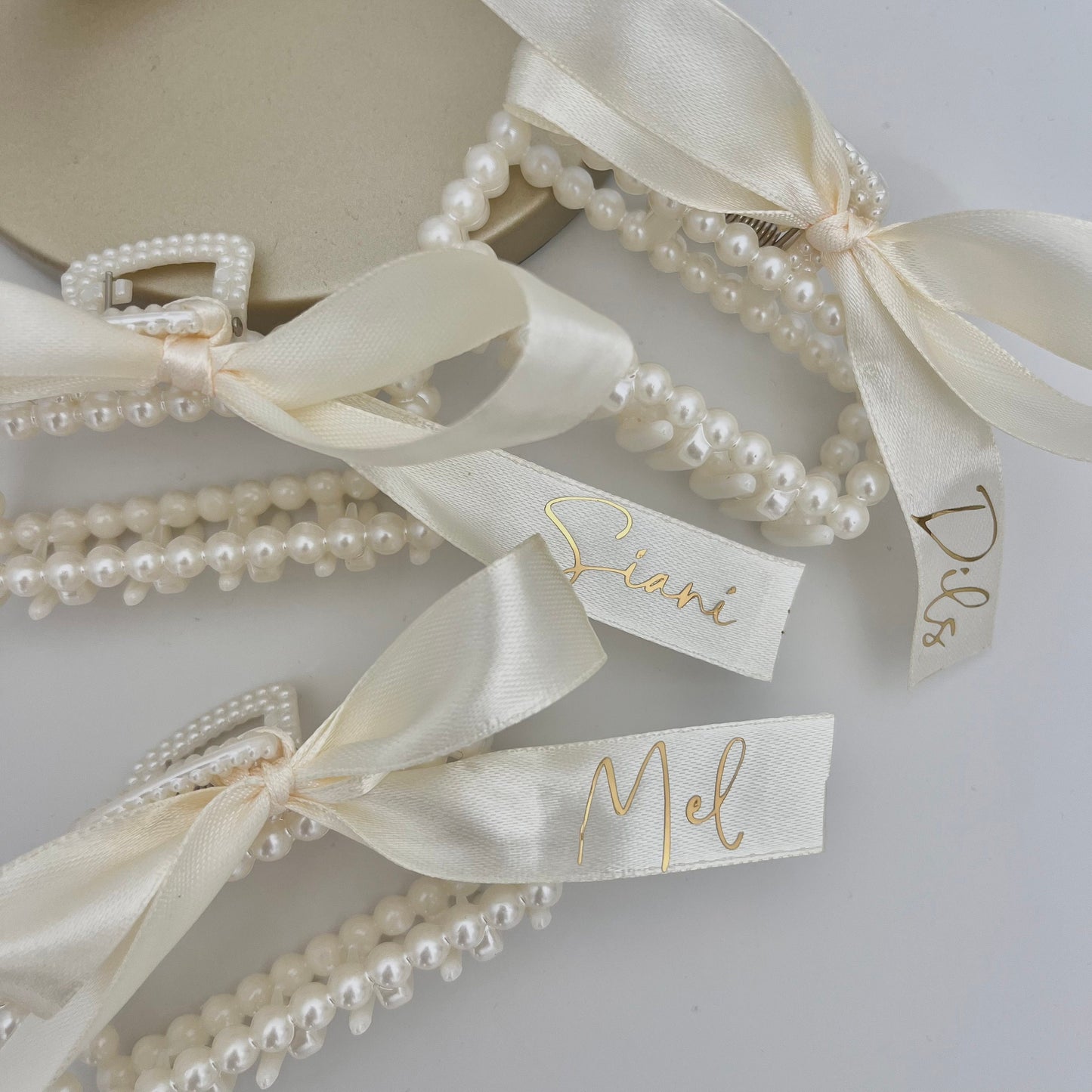 Flower Girl Gift | Flower Girl Hair Clip | Personalised Flower Girl Pearl Clip | Flower Girl Proposal Gift | Personalised Claw Clip