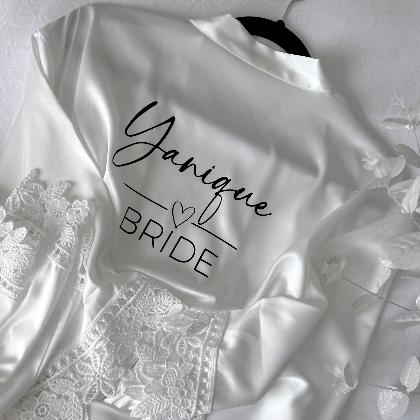 Personalised White Bridal Lace Robe with Luxury Gift Box