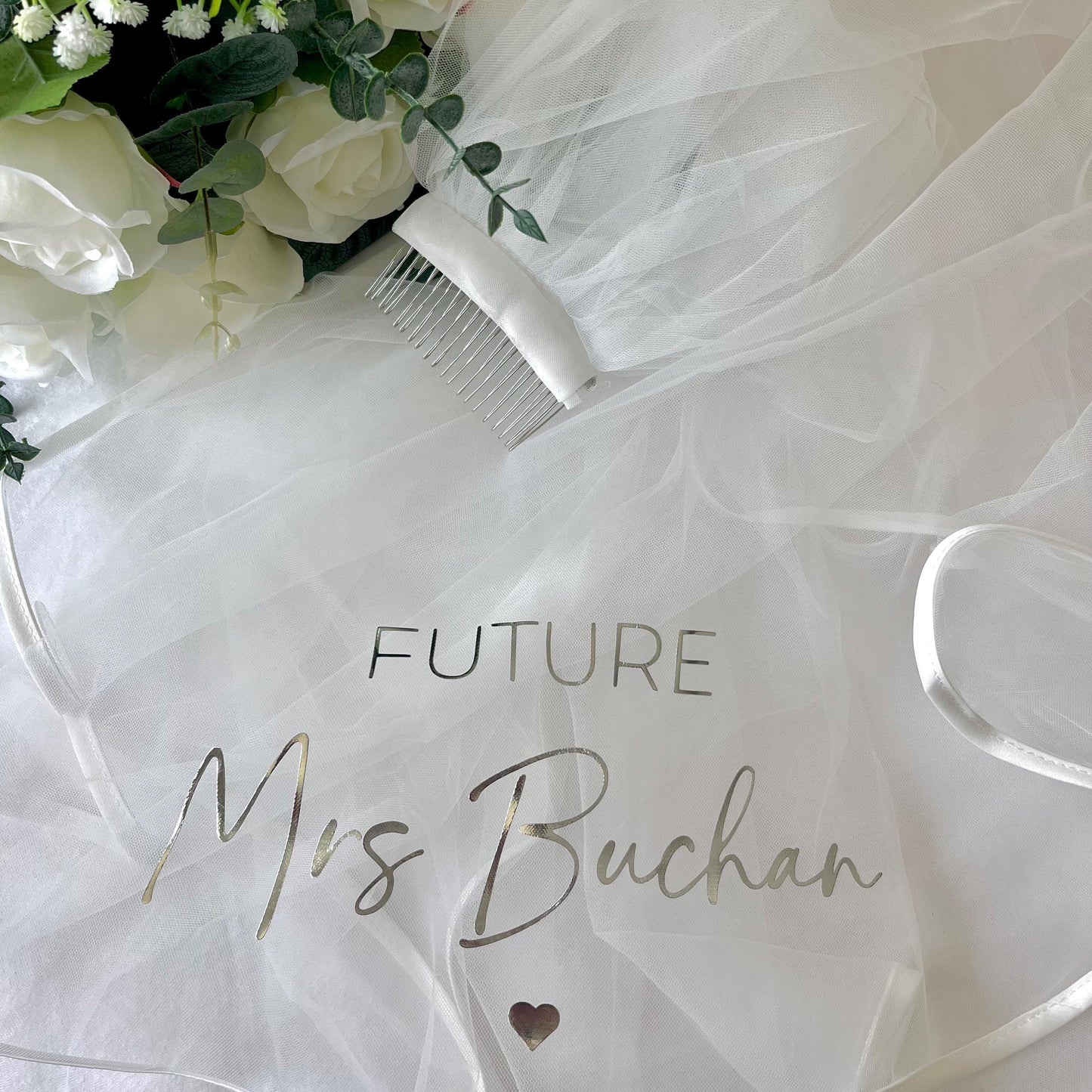 Personalised Veil Bride to Be | Future Mrs Veil | Custom Veil for Hen Party | Hair Comb Veil | Party Veil for Girls Trip | Hen Party Sash